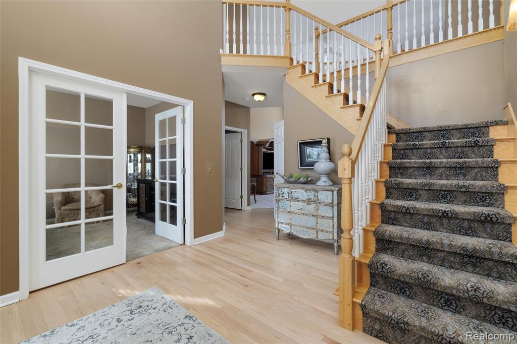 55453 Macintosh Court, Shelby Twp, MI 48316 — Photo 12
