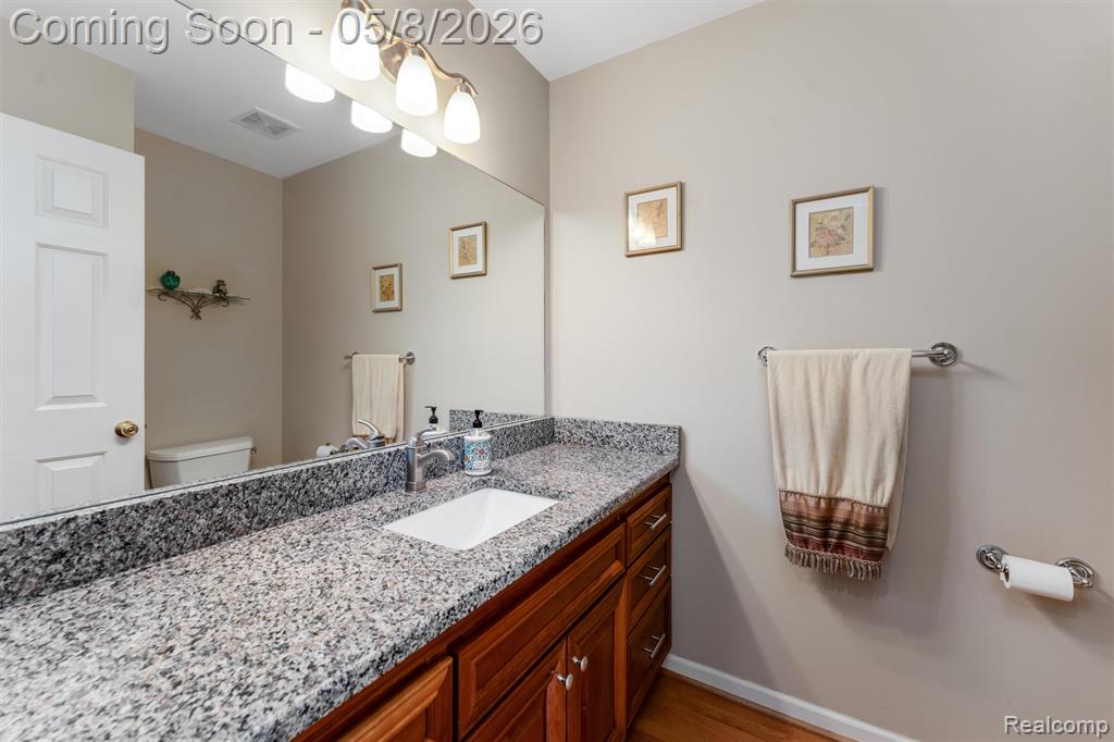 56377 Copperfield Drive, Shelby Twp, MI 48316 — Photo 33