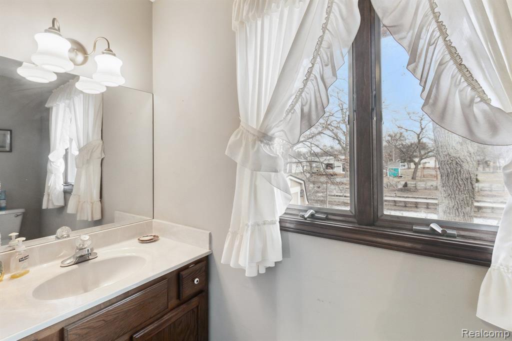 9150 Diane Street, Pigeon Vlg, MI — Photo 20
