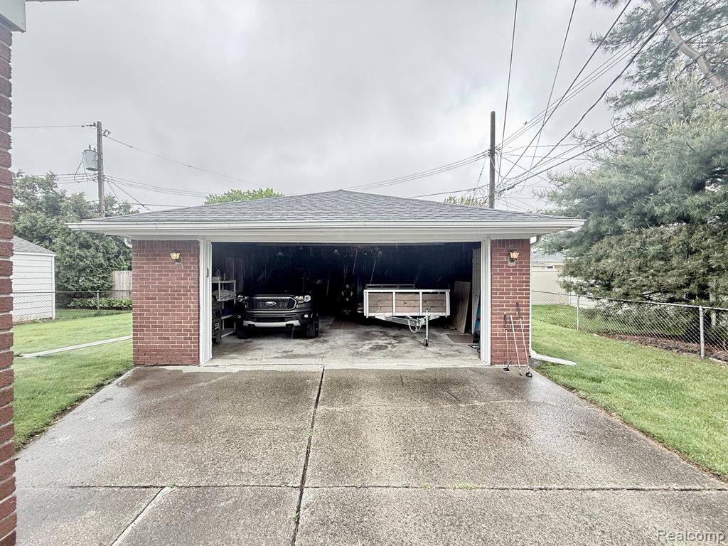 9222 FOX Avenue, Allen Park, MI 48101 — Photo 33