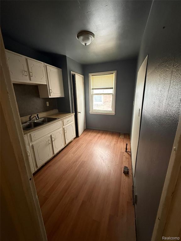 16580 Ward Avenue, Detroit, MI 48235 — Photo 8