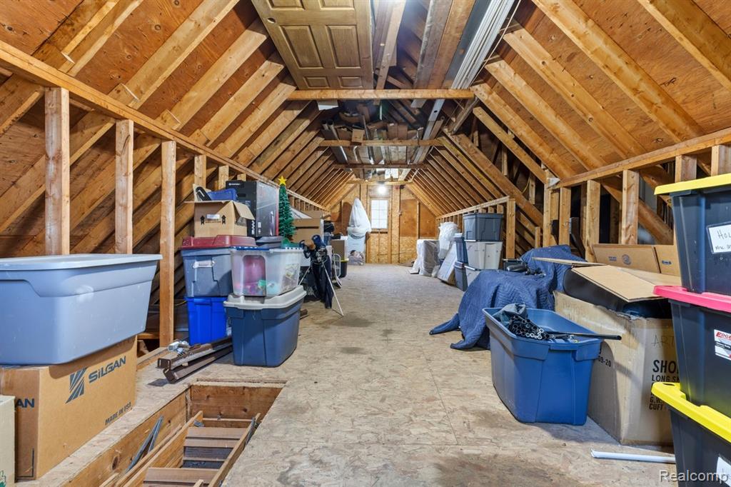 5010 Mallards Landing, Highland, MI — Photo 38