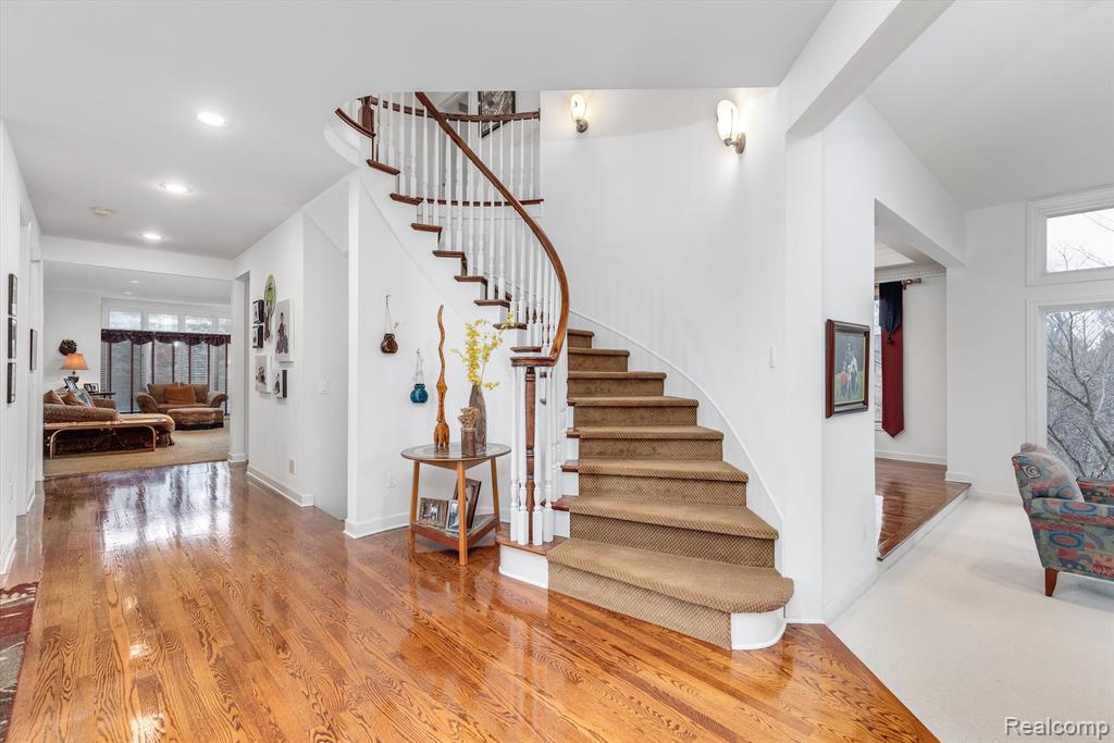 6681 Box Wood Court, West Bloomfield, MI — Photo 5