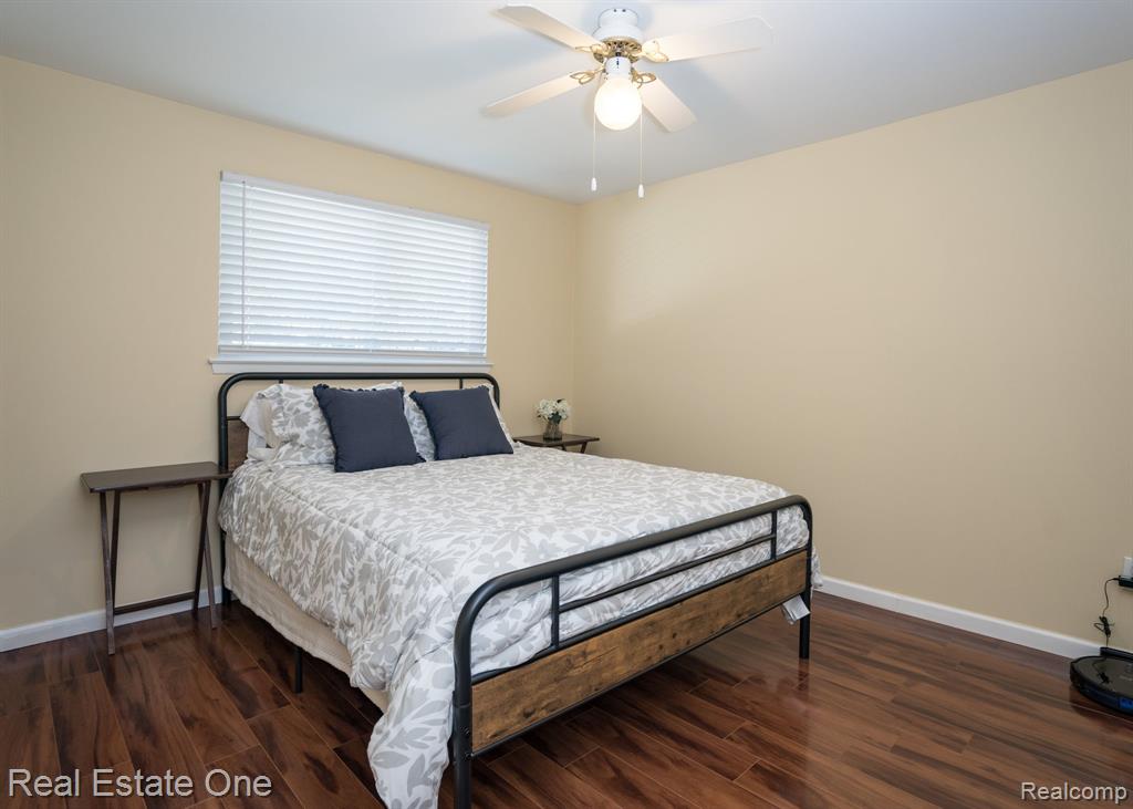4995 Stoddard Drive, Troy, MI 48085 — Photo 24