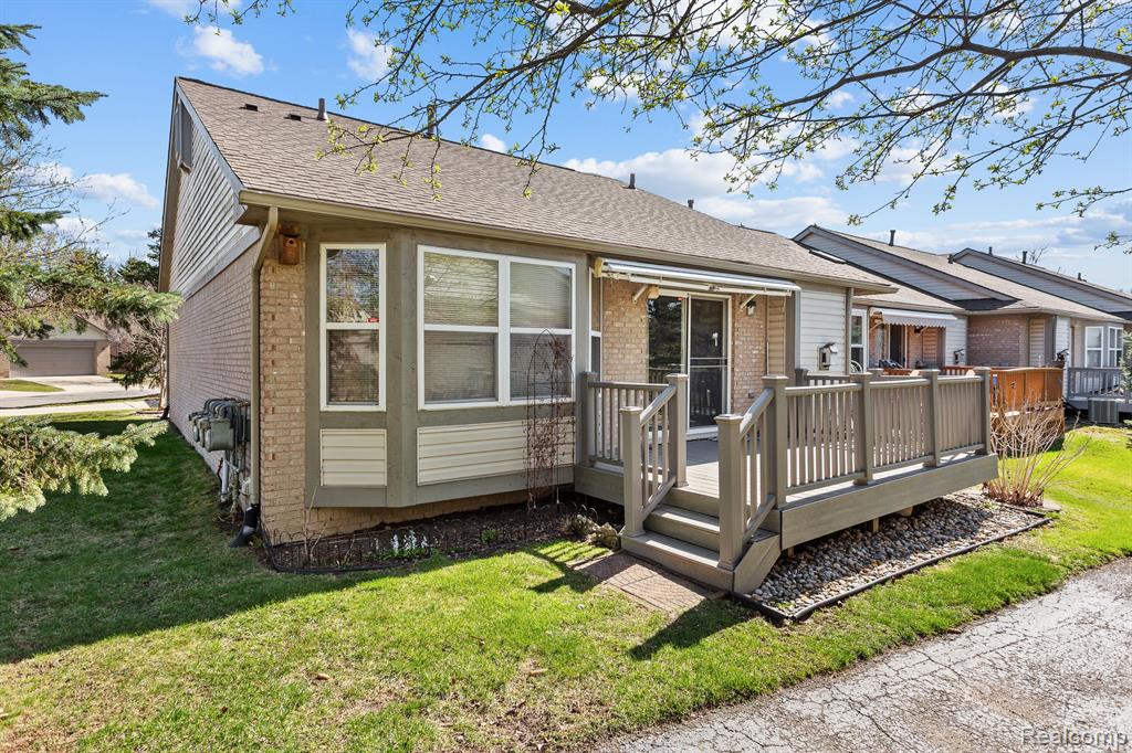 22783 WOODCREEK Drive, Taylor, MI 48180 — Photo 5