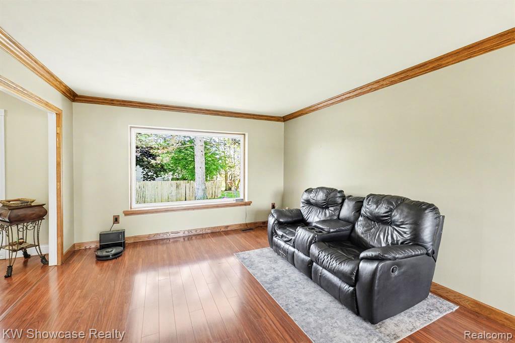 40652 Village Wood Road, Novi, MI — Photo 10