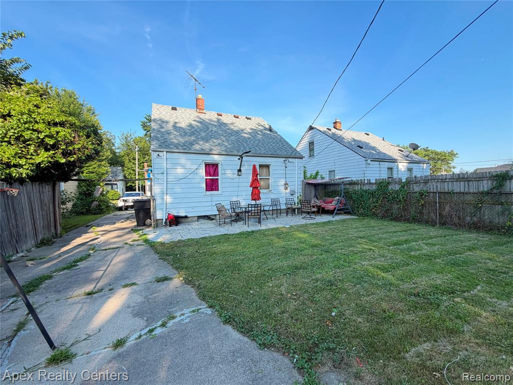 8113 Terry Street, Detroit, MI 48228 — Photo 10
