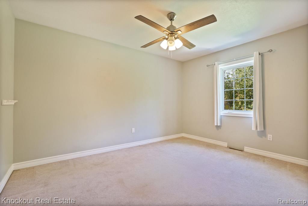 7080 Oak Park Drive, Vassar, MI 48768 — Photo 32