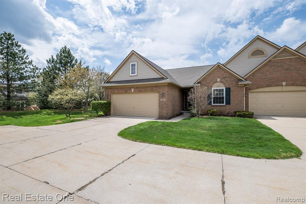 8113 SUTTON Court, White Lake, MI — Photo 42