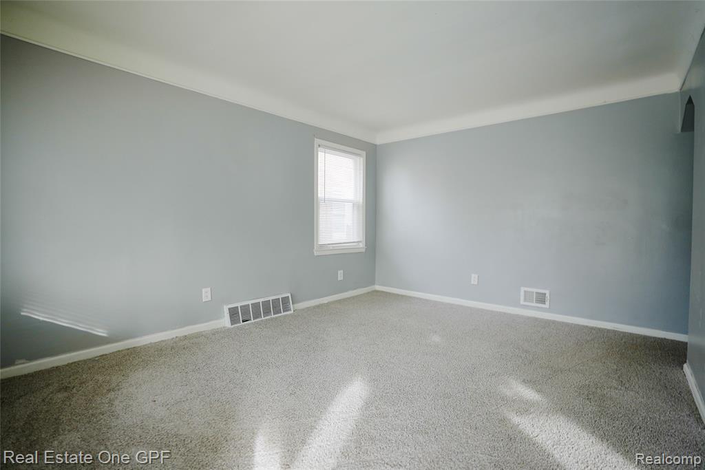 7702 Patton Street, Detroit, MI 48228 — Photo 11