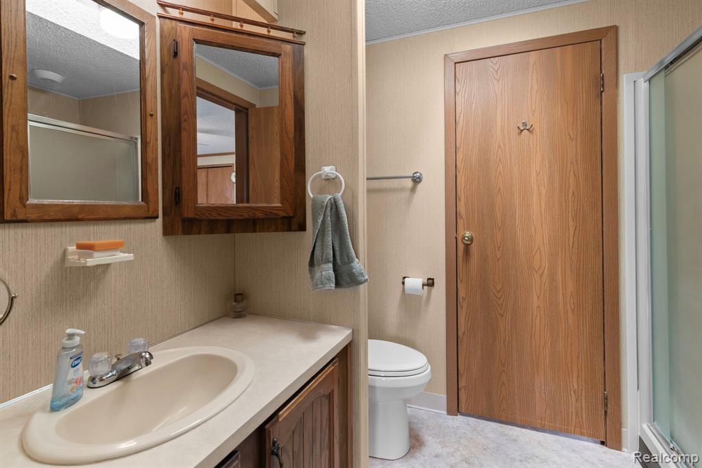 704 Webber Court, Linden, MI 48451 — Photo 14