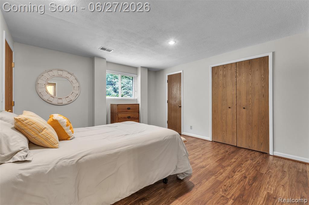2276 Webster Park Drive, Howell, MI 48843 — Photo 48
