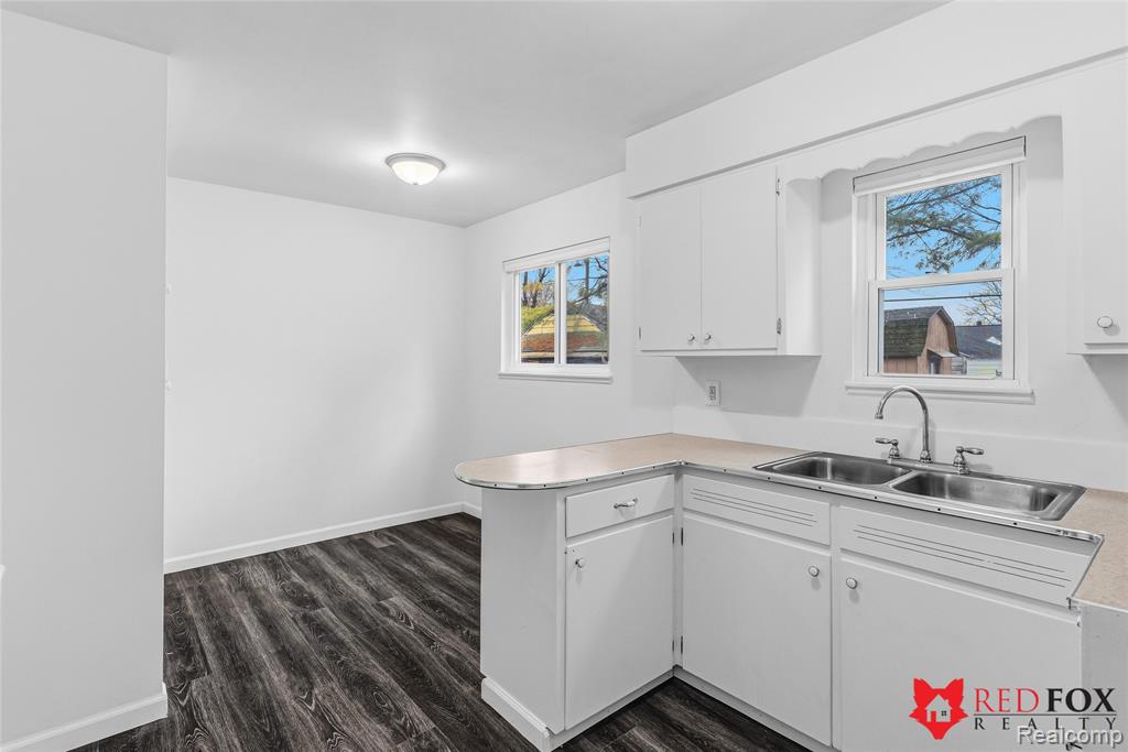 713 Leland Street, Flint, MI 48507 — Photo 22