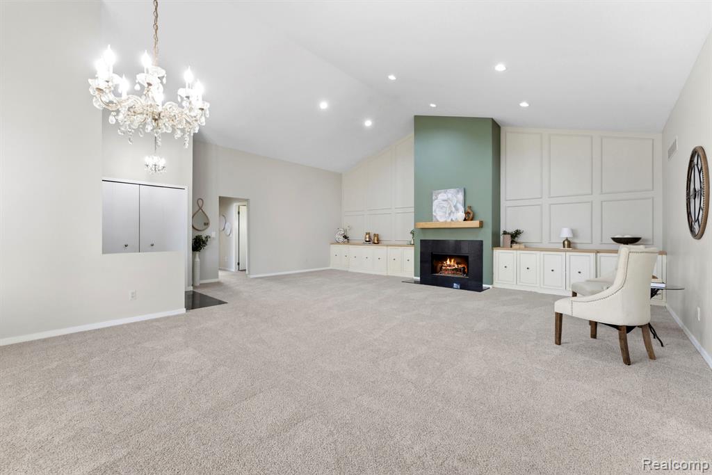 7533 Danbury Drive, West Bloomfield, MI — Photo 9