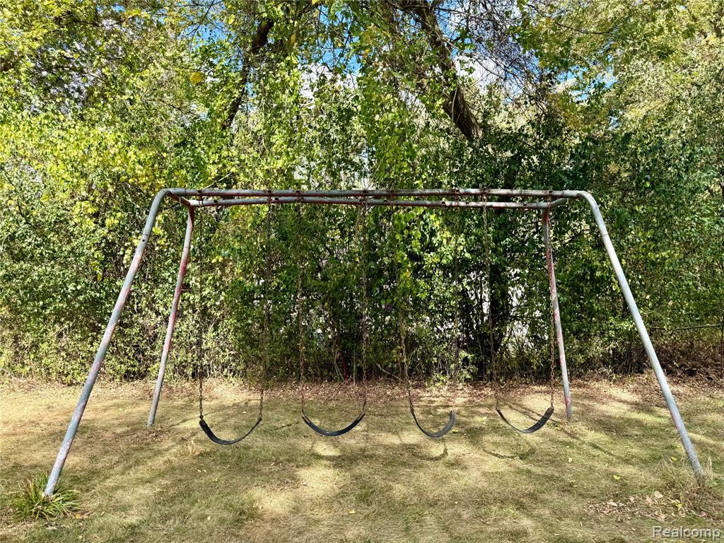 840 Laird Street, Lake Orion, MI 48362 — Photo 52