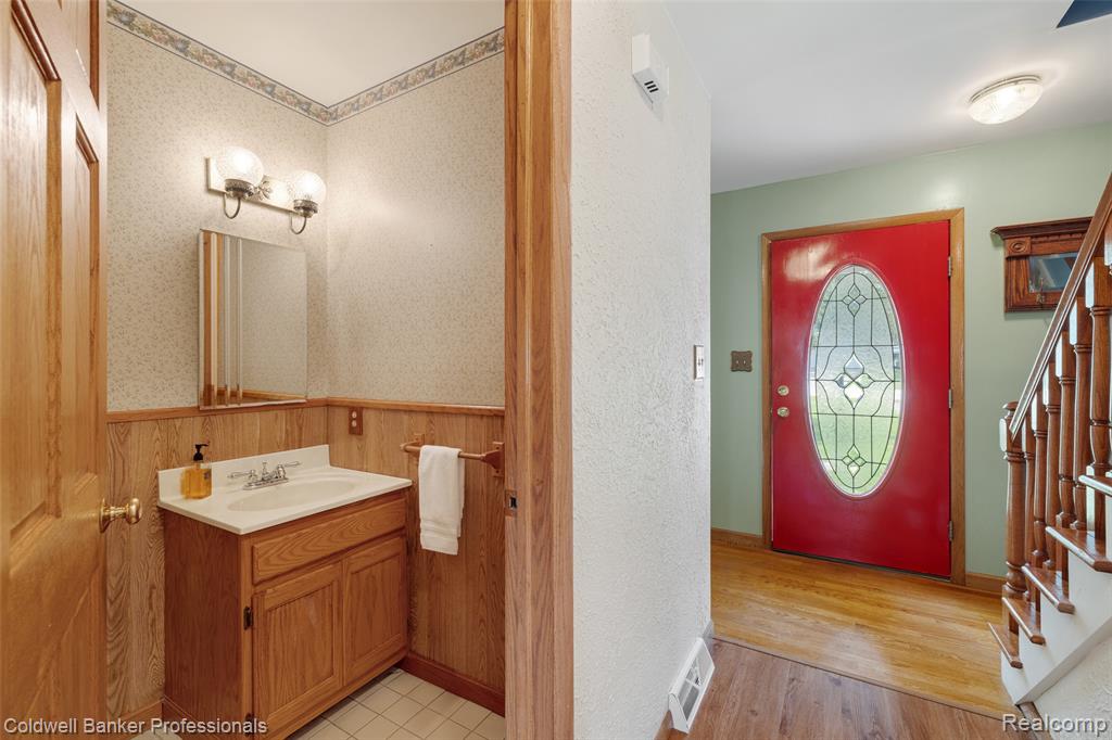 6635 EASTLAWN Avenue, Clarkston, MI — Photo 19