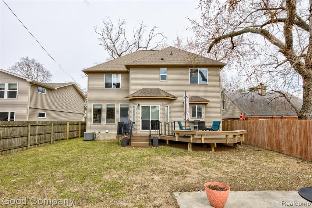 68 FAIRWOOD Street, Ferndale, MI 48220 — Photo 57