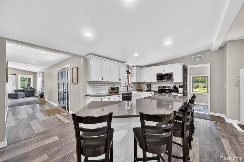 13635 Unadilla Road, Gregory, MI 48137 — Photo 8