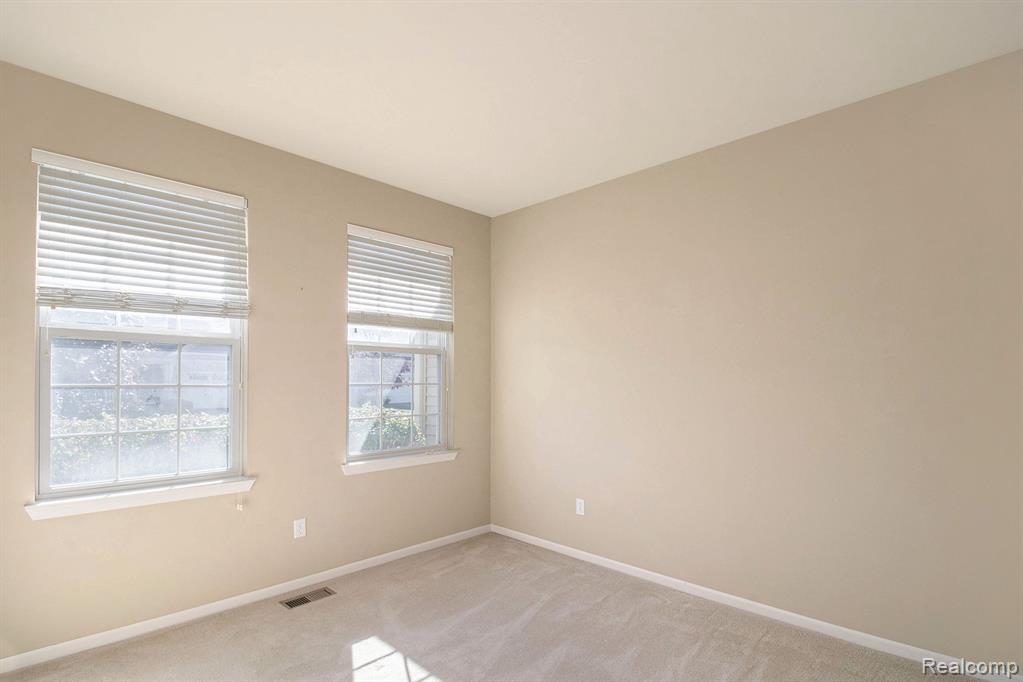 5960 Baypointe Boulevard, Independence, MI — Photo 11