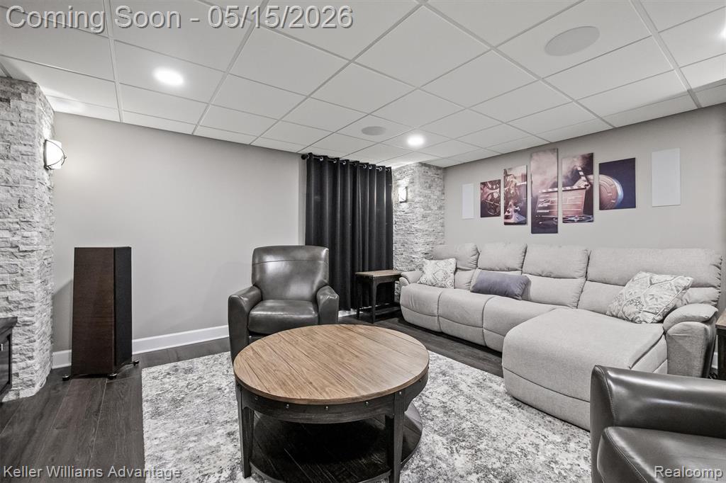 57201 Meadowcreek Circle S, South Lyon, MI 48178 — Photo 38
