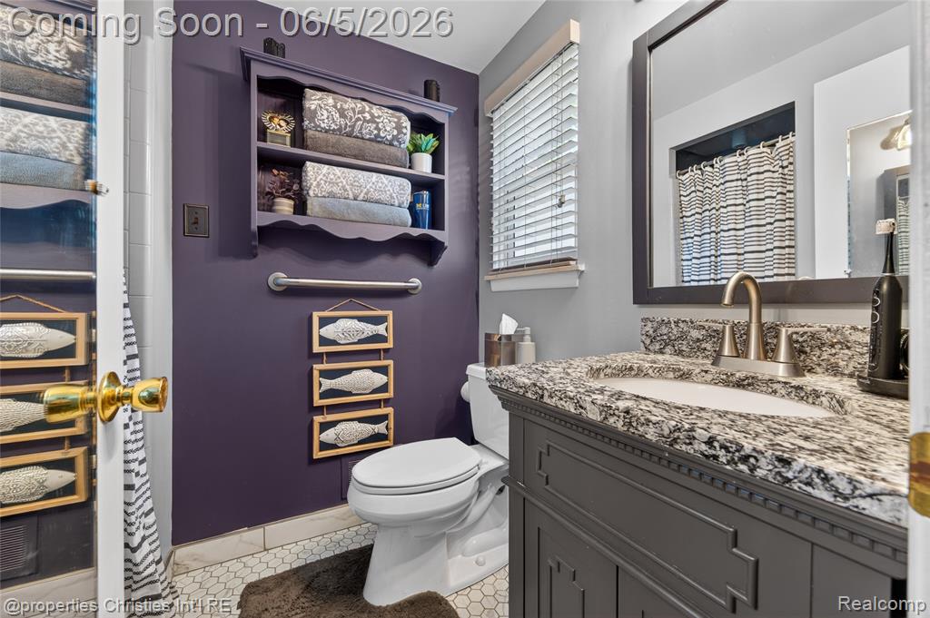 475 Henley Drive, Bloomfield Hills, MI 48304 — Photo 40