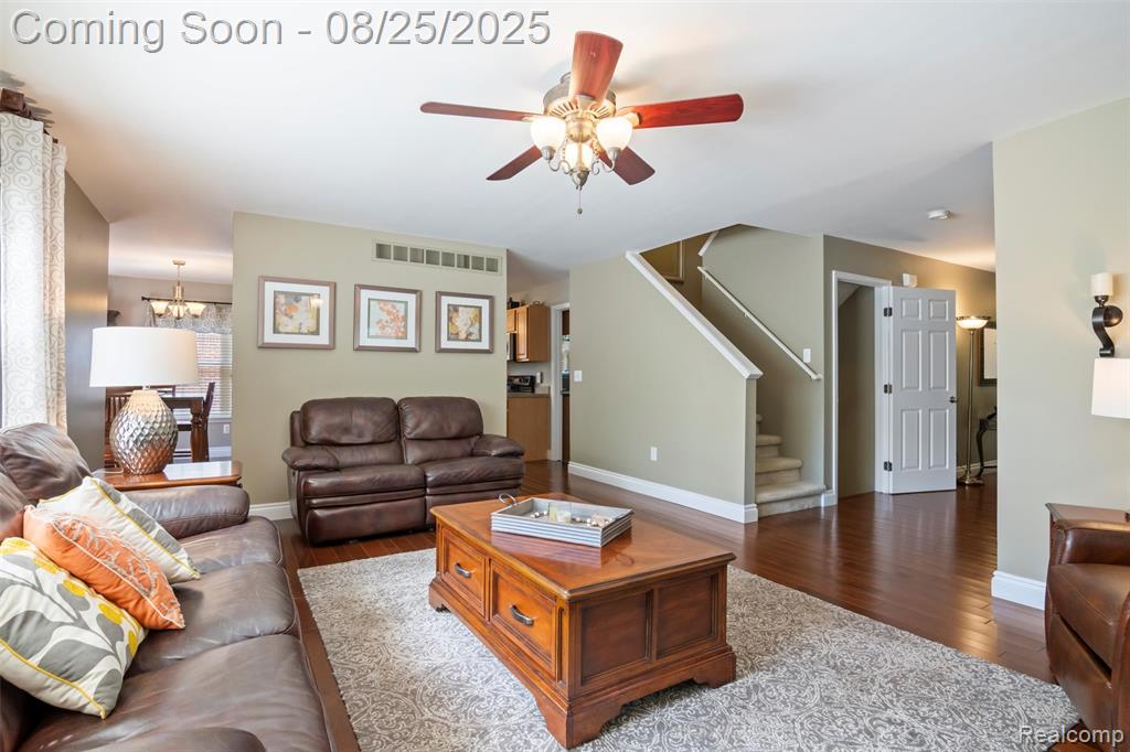 48201 Nottinghill Lane, Canton, MI 48188 — Photo 4
