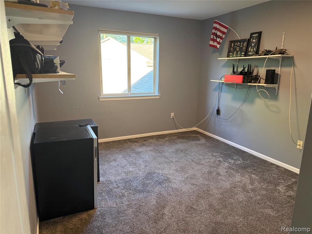 8318 Mill Pointe Court, Goodrich Vlg, MI — Photo 23