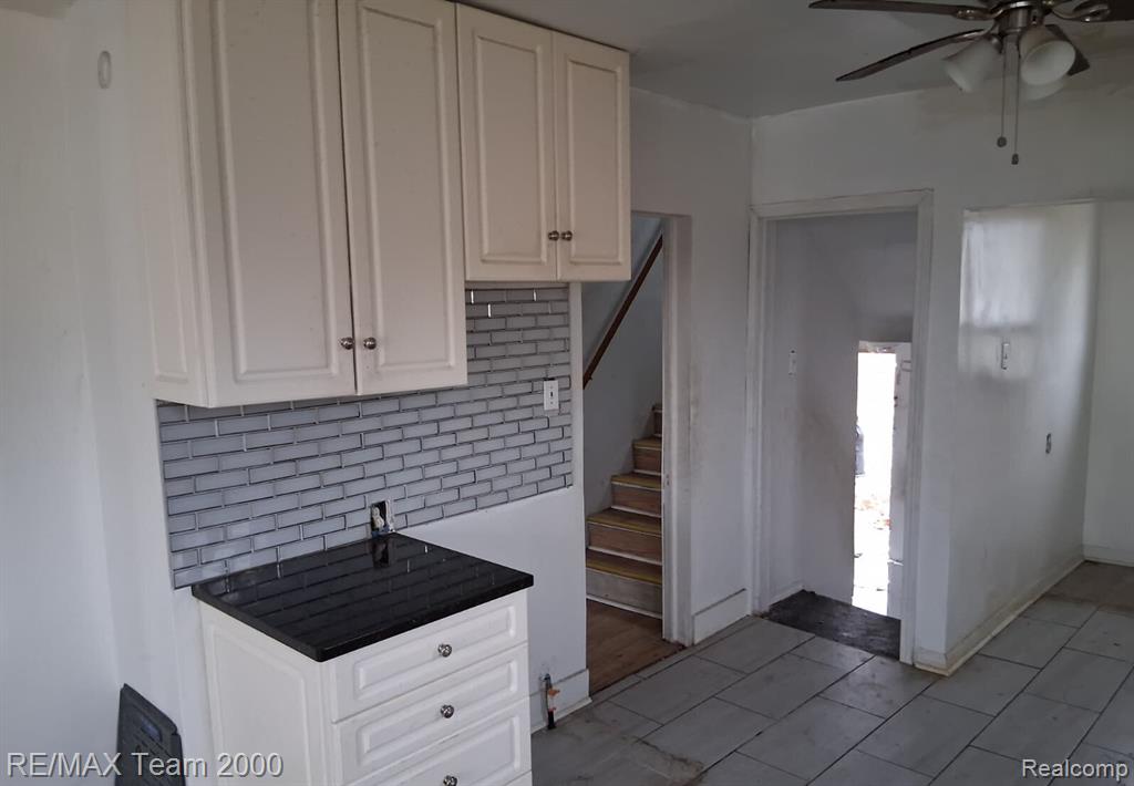 9925 Bishop Street, Detroit, MI 48224 — Photo 12