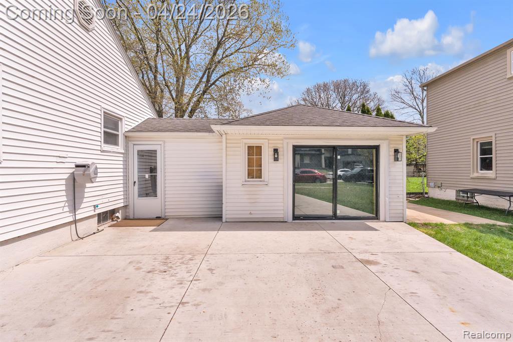 6964 Nightingale Street, Dearborn Heights, MI 48127 — Photo 8