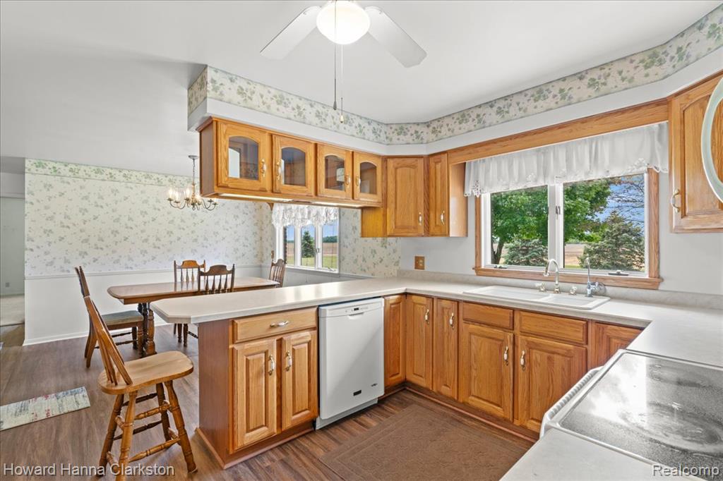 7247 N State Road, Owosso, MI 48867 — Photo 16