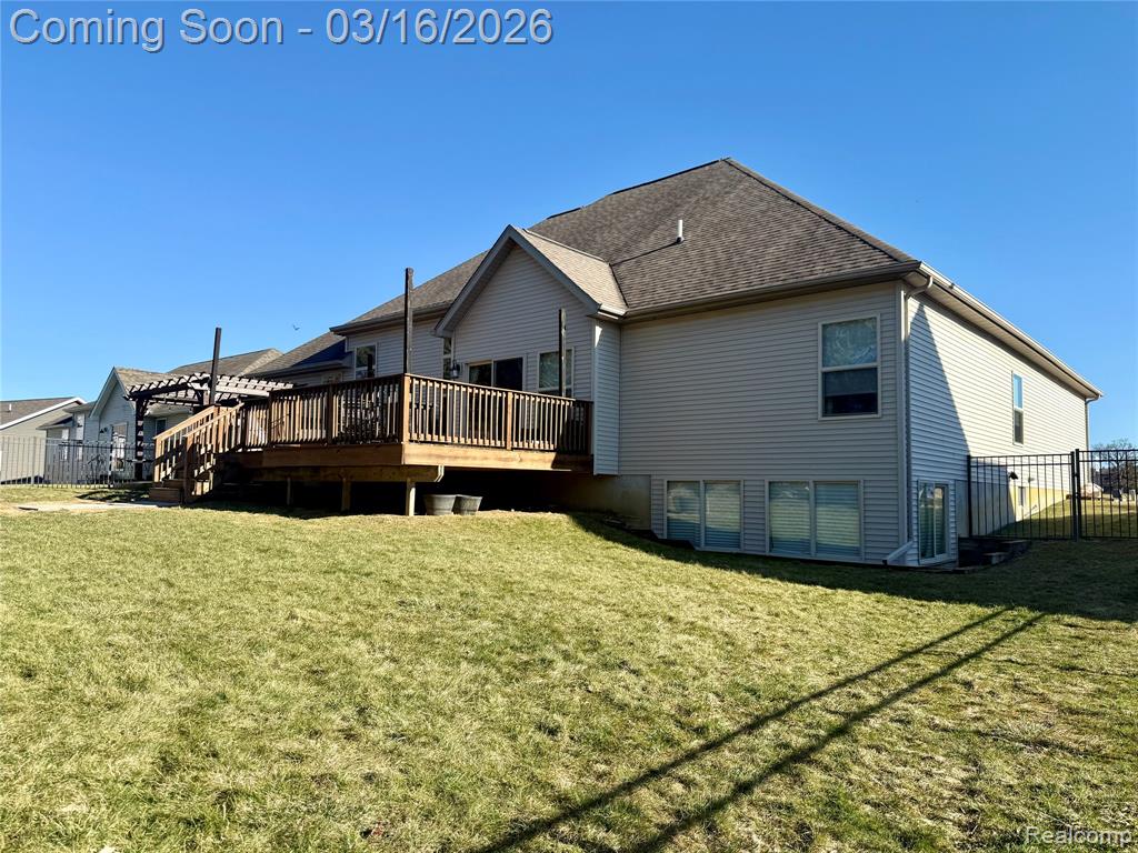 437 Golfside Drive, Lapeer, MI 48446 — Photo 11
