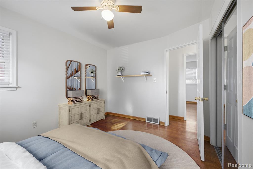 15080 Churchill Street, Southgate, MI 48195 — Photo 19