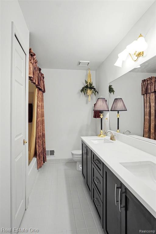 8189 High Point Trail, White Lake, MI — Photo 26
