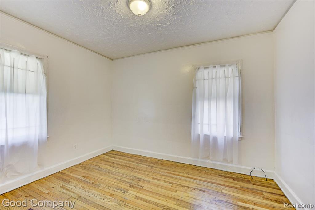 20070 Irvington Street, Detroit, MI 48203 — Photo 6