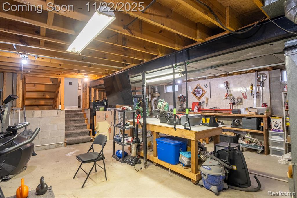 5333 Waterford Road, Clarkston, MI — Photo 42