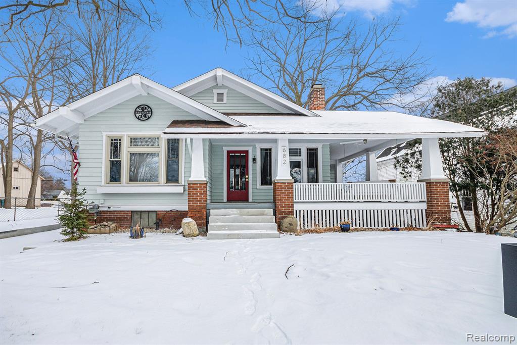 682 PINE Street, Lapeer, MI 48446 — Photo 2