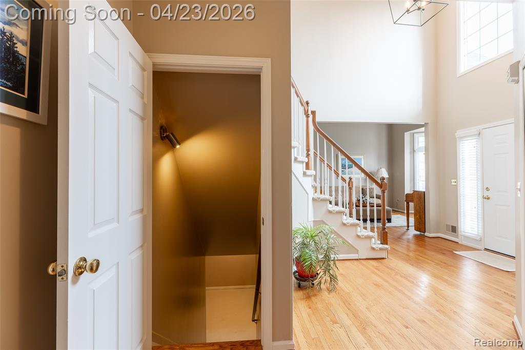 3915 Winslow Drive, Auburn Hills, MI 48326 — Photo 33