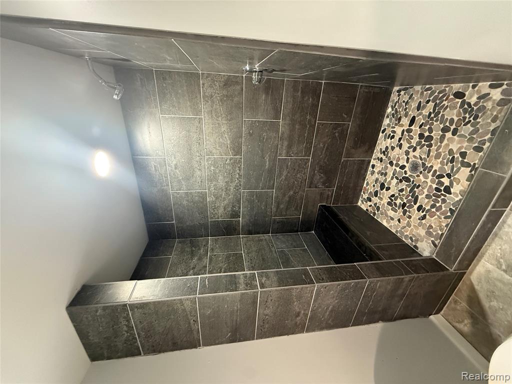 7149-7163 Burpee Road, Grand Blanc, MI 48439 — Photo 42