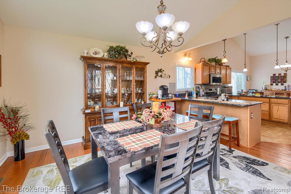 10047 Fox Run Drive, Davison, MI 48423 — Photo 23