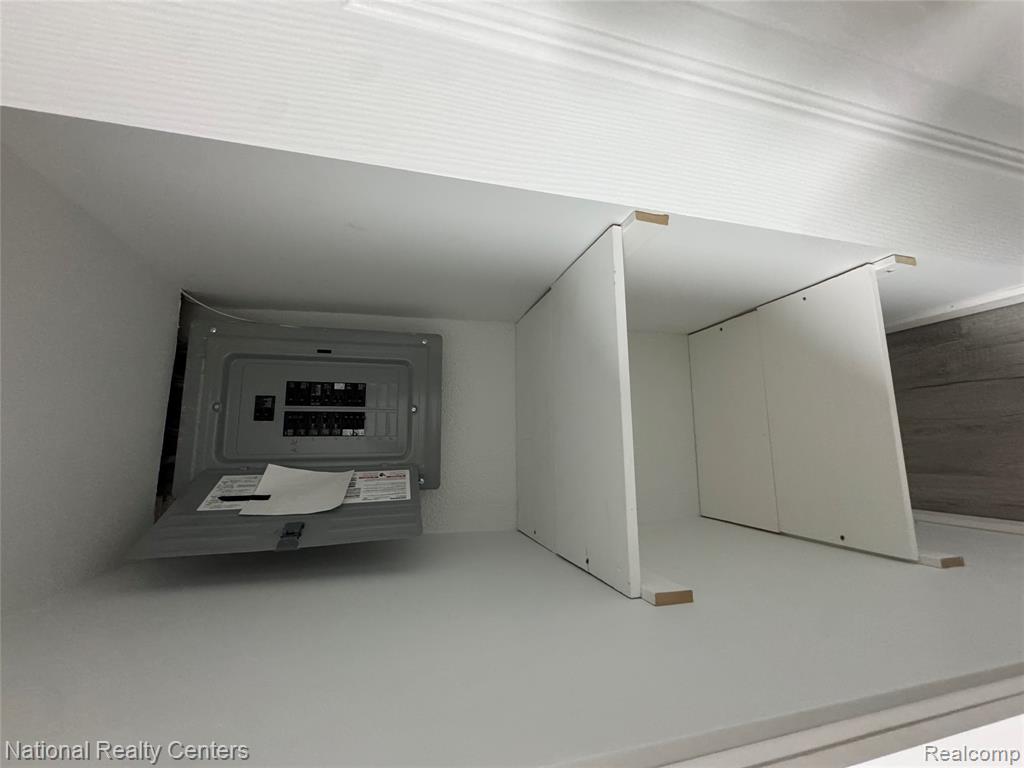 45480 Keding Street, Utica, MI 48317 — Photo 22