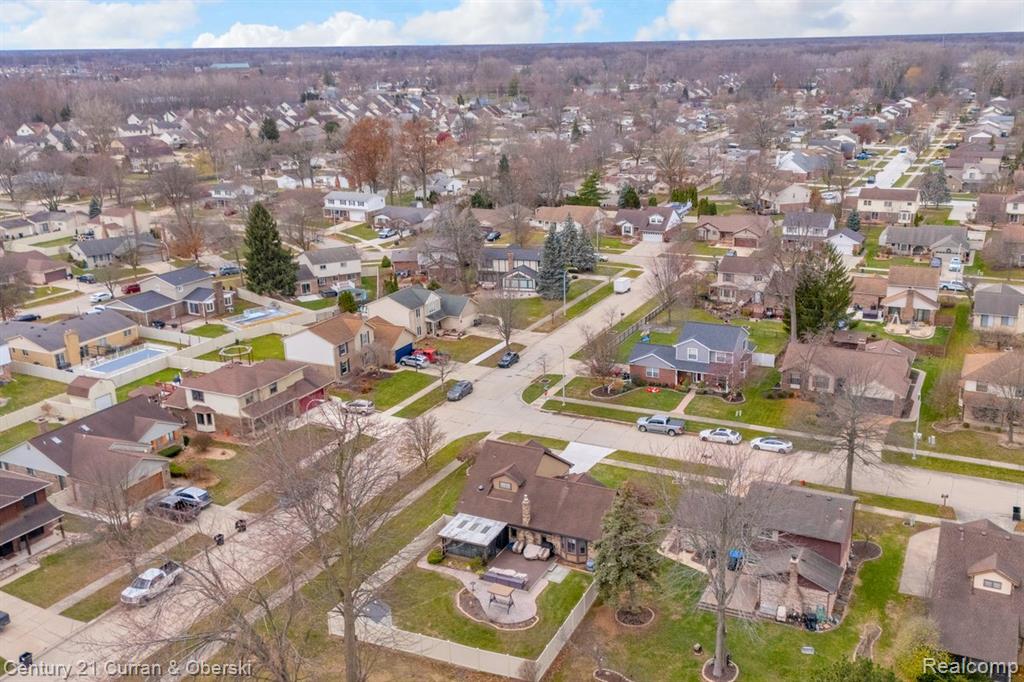 21539 Deerfield Drive, Woodhaven, MI 48183 — Photo 46