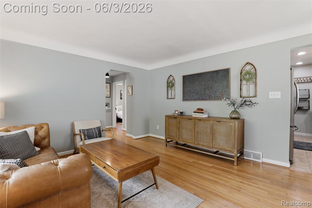 711 Symes Avenue, Royal Oak, MI 48067 — Photo 5