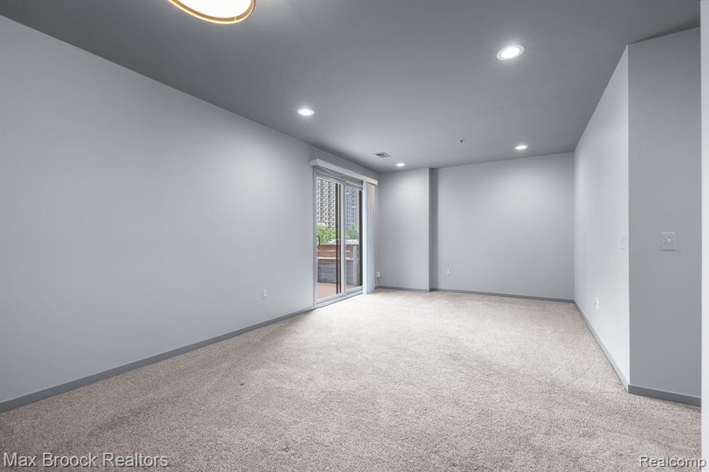 508 N Main St, Royal Oak, MI 48067 — Photo 11