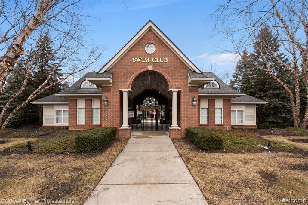 21105 Chesapeake Circle, 243, Walled Lake, MI 48390 — Photo 27