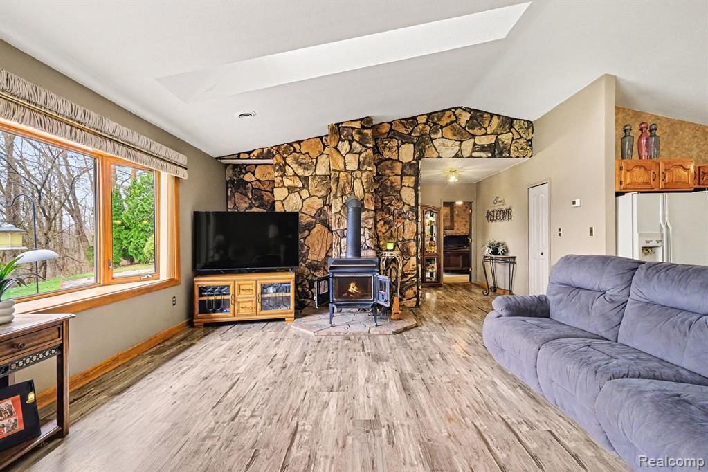 6095 S Sheridan Avenue, Durand, MI 48429 — Photo 22