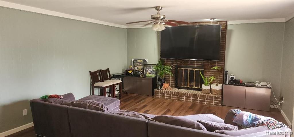 210 N PRINCESS Drive W, Canton, MI 48188 — Photo 24