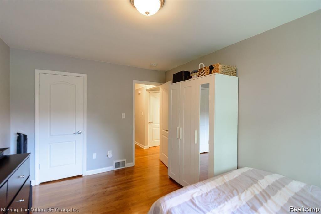 487 N ETON Street, B5, Birmingham, MI 48009 — Photo 25