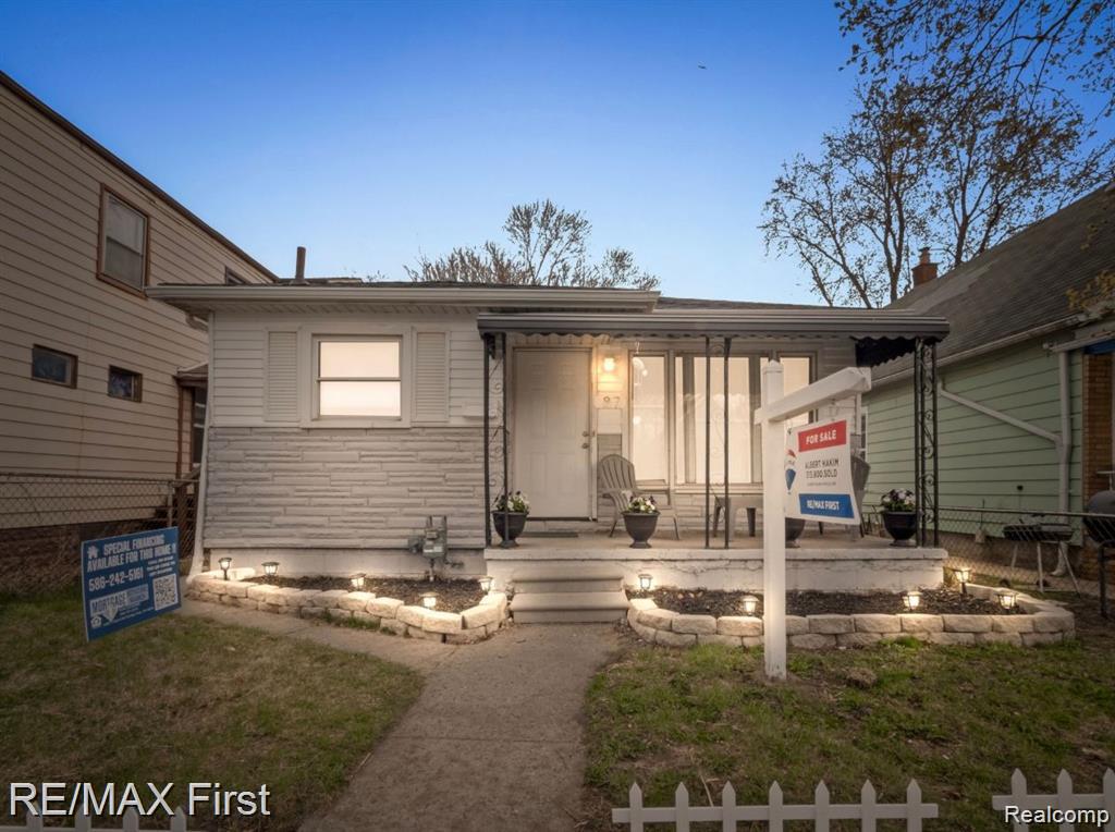 87 E PLEASANT Street, River Rouge, MI 48218 — front exterior