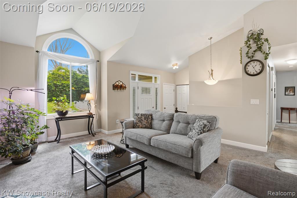 6053 N Bay, Clarkston, MI — Photo 6