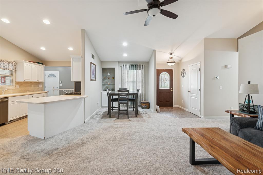 3283 Birch Run S, Adrian, MI 49221 — Photo 6